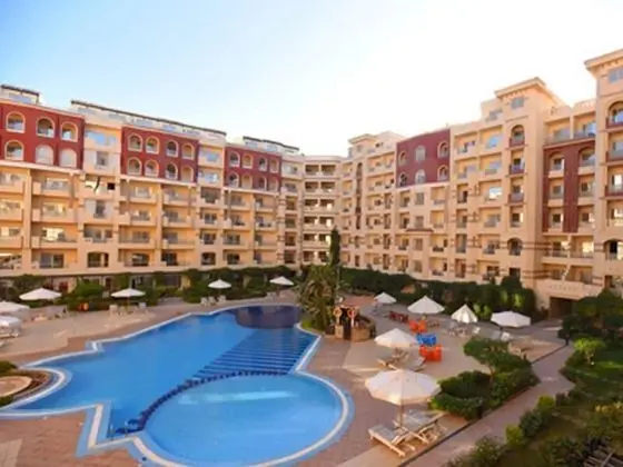 Deluxe Stüdyo, Teras, Havuz Manzaralı