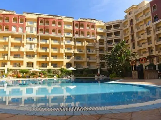 Deluxe Stüdyo, Teras, Havuz Manzaralı