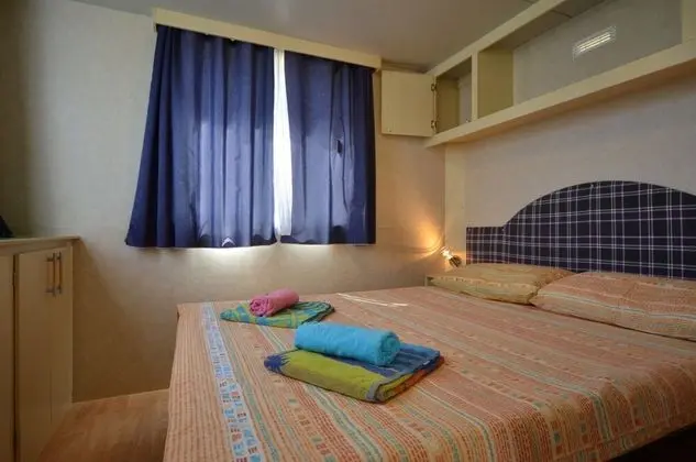 Karavan (6)