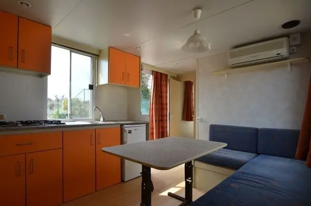 Karavan (6)