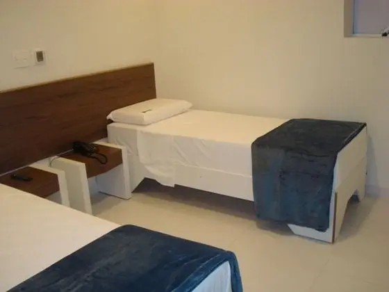 Premium Tek Büyük Yataklı Oda