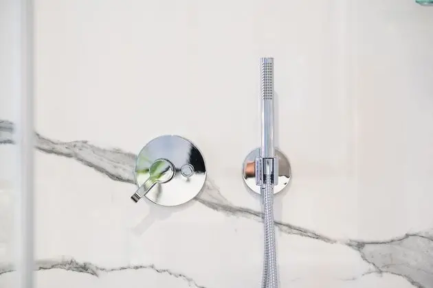 Comfort Tek Büyük veya İki Ayrı Yataklı Oda, 1 Yatak Odası, Özel Banyo, Bahçe Manzaralı