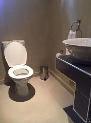 Superior Oda, Havuz Manzaralı