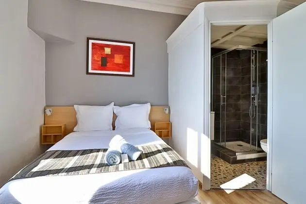 Tek Büyük Yataklı Oda, Deniz Manzaralı