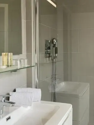 Tek Büyük Yataklı Oda, Deniz Manzaralı