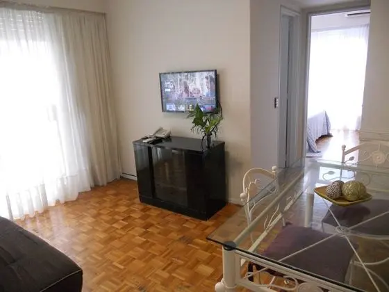 Basic Apart Daire, 1 Çift Kişilik Yatak ve Çekyat, Sigara İçilmez