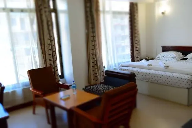 Comfort Tek Büyük Yataklı Oda