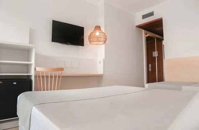Üç Kişilik Oda, Balkon (2 adults + 1 children)