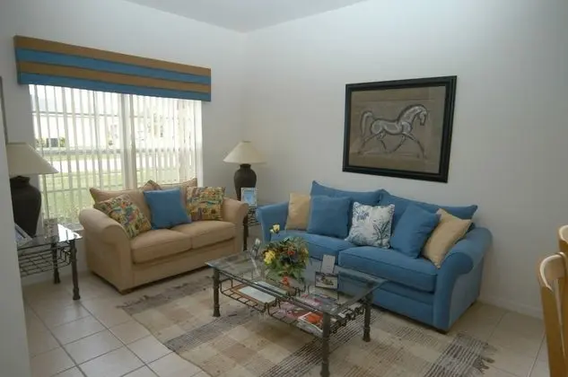 5 bedroom, 3 bathroom Private Home