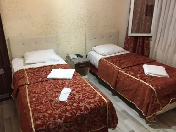 Basic Tek Büyük Yataklı Oda, 2 Tek Kişilik Yatak