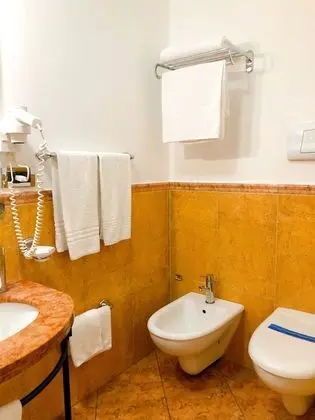 İki Ayrı Yataklı Oda