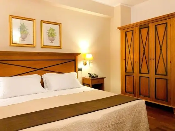 Tek Büyük Yataklı Oda