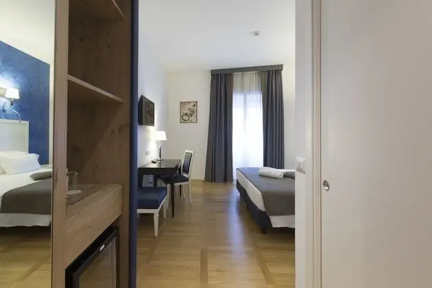 Superior Tek Büyük Yataklı Oda