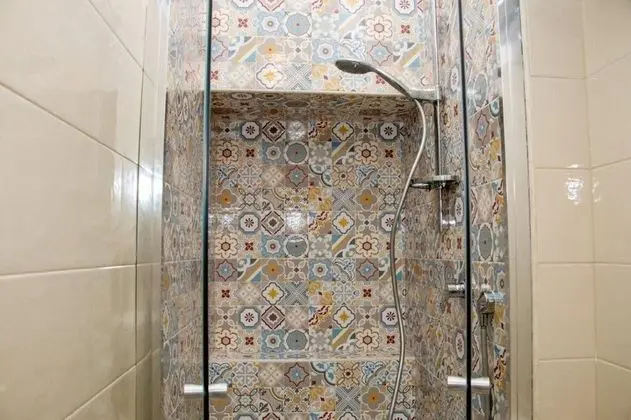 Design Tek Büyük Yataklı Oda