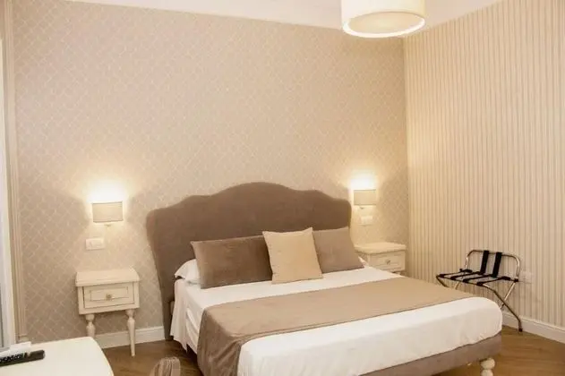 Executive Üç Kişilik Oda