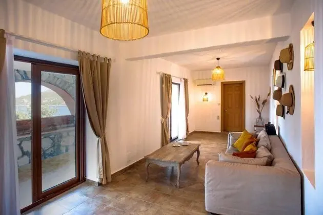 King Studio, Deniz Manzaralı, İç Bahçe veya Teras