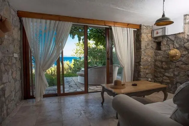 Studio, Deniz Manzaralı, Büyük Yataklı