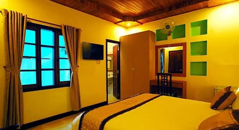 Deluxe Üç Kişilik Oda, Bahçe Manzaralı