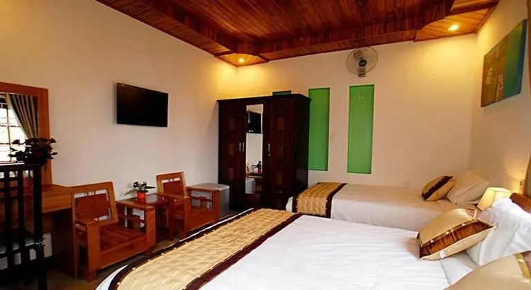 Deluxe Üç Kişilik Oda, Bahçe Manzaralı