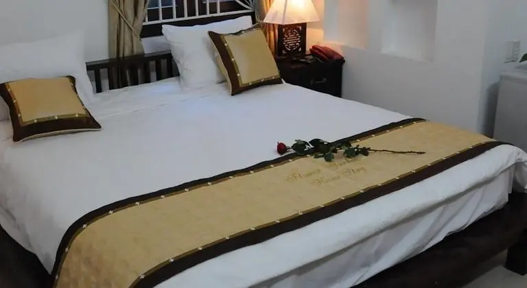 Deluxe Üç Kişilik Oda, Bahçe Manzaralı