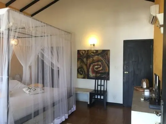 Deluxe Cottage
