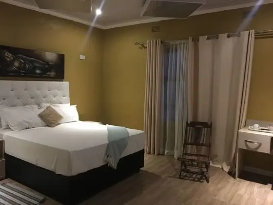 Comfort Tek Büyük Yataklı Oda