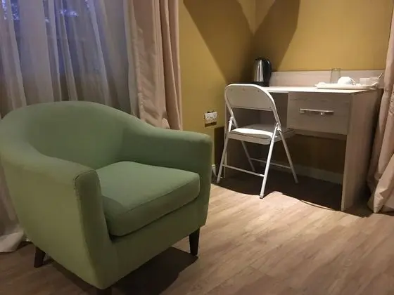 Comfort Tek Büyük Yataklı Oda