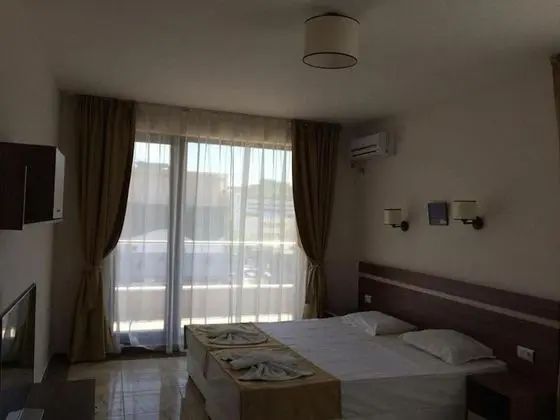 Ev, 1 Yatak Odası, Sigara İçilebilir, Buzdolabı
