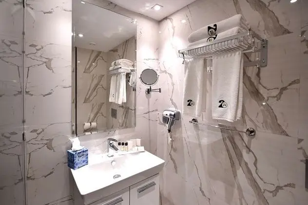 Exclusive Tek Büyük Yataklı Oda, Özel Banyo