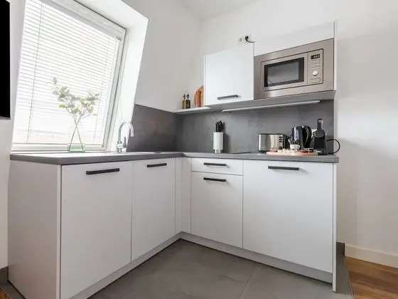 One-bedroom Duplex Suite L with balcony