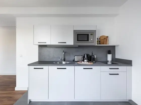 One-bedroom Suite L