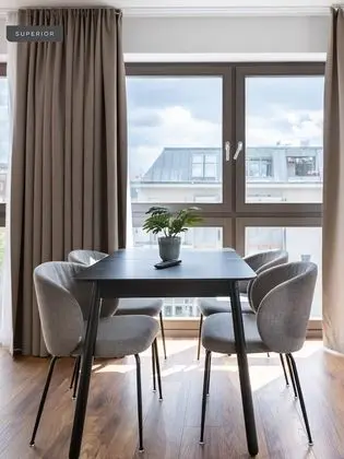 One-bedroom Suite L