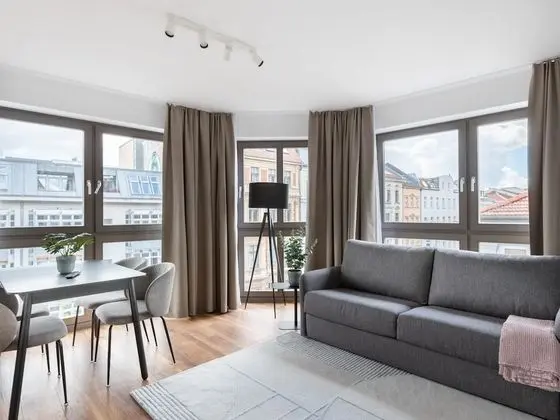 One-bedroom Suite L