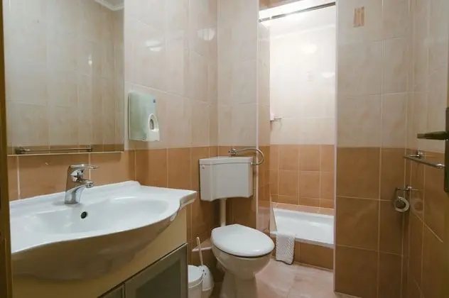 Comfort Büyük Yataklı Tek Kişilik Oda