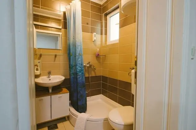 Comfort Tek Büyük veya İki Ayrı Yataklı Oda