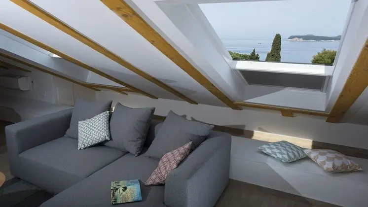 Luxury Apart Daire, Deniz Manzaralı