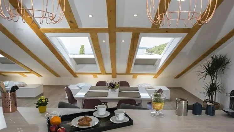 Luxury Apart Daire, Deniz Manzaralı