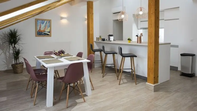 Luxury Apart Daire, Deniz Manzaralı