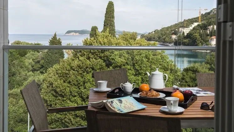 Luxury Apart Daire, Engellilere Uygun, Deniz Manzaralı