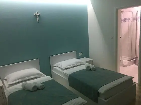 Comfort Tek Büyük veya İki Ayrı Yataklı Oda, Balkon, Tepe Manzaralı