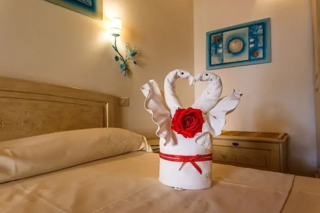 Standard Üç Kişilik Oda, Özel Banyo, Bahçe Manzaralı