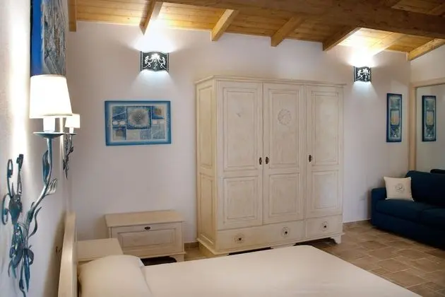 Standard Üç Kişilik Oda, Özel Banyo, Bahçe Manzaralı