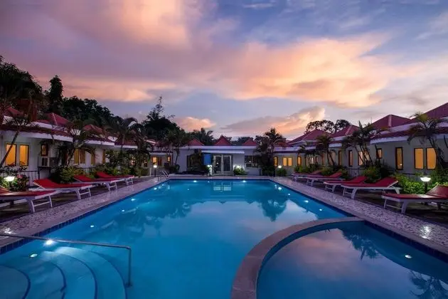 Deluxe room AC Pool View