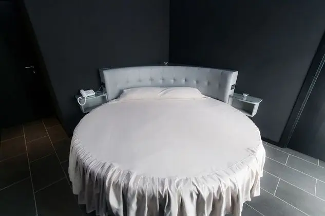 Deluxe Büyük Yataklı Tek Kişilik Oda