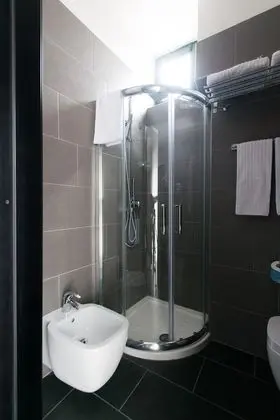 Standard Büyük Yataklı Tek Kişilik Oda