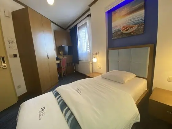 Tek Kişilik Oda