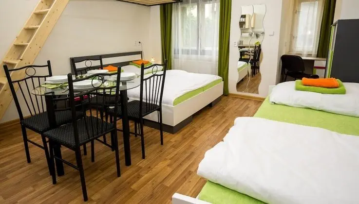 Classic Stüdyo, Bahçe Manzaralı