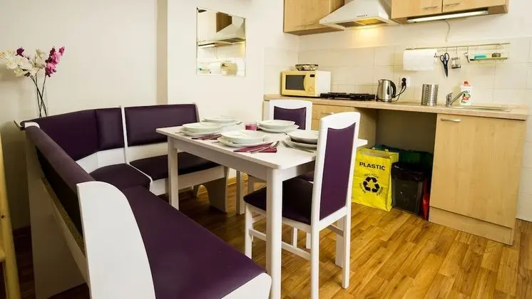 Classic Stüdyo, Şehir Manzaralı