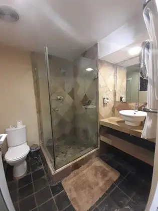 Deluxe Tek Büyük Yataklı Oda (Self catering)
