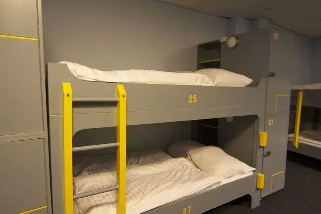 Ortak Ranzalı Oda, Ortak Banyo (16 Person - Queens Beds)